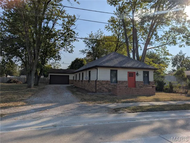 $125,000 | 512 Nicholls Street, Livingston, IL 62058