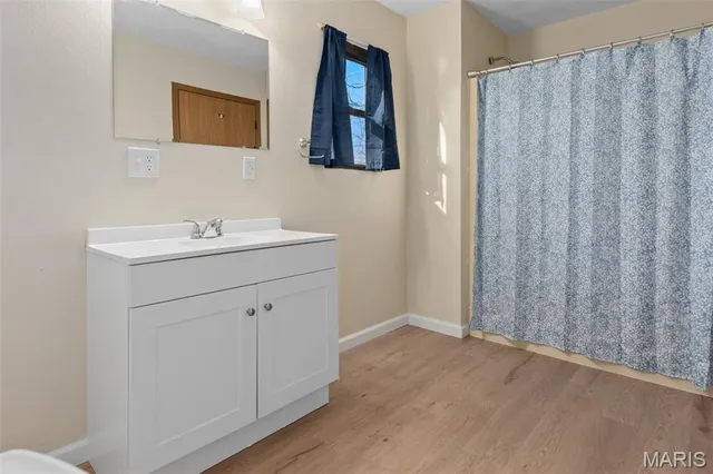 $119,900 | 512 Nicholls Street, Livingston, IL 62058