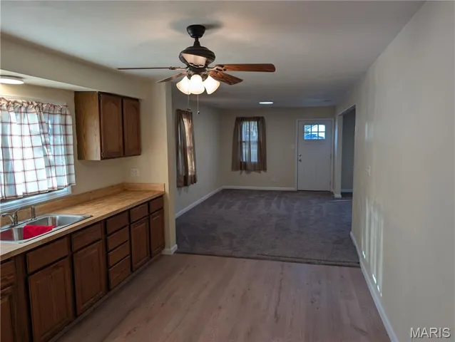 $125,000 | 512 Nicholls Street, Livingston, IL 62058