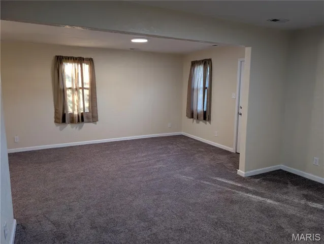 $125,000 | 512 Nicholls Street, Livingston, IL 62058