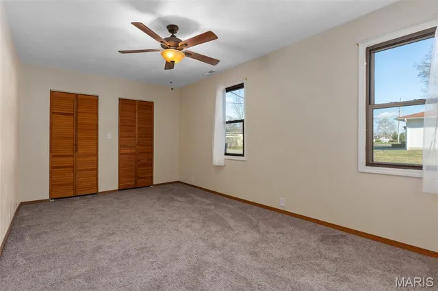 $119,900 | 512 Nicholls Street, Livingston, IL 62058