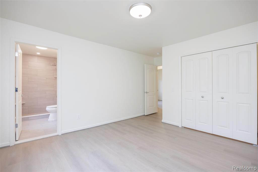 20505 Ridgemont Road Harper Woods, MI 48225 - Photo 20 of 48