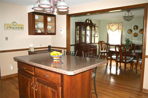 94 Shaw Road Fairhaven, MA 02719 - Photo 9 of 29 Gallery Image 9