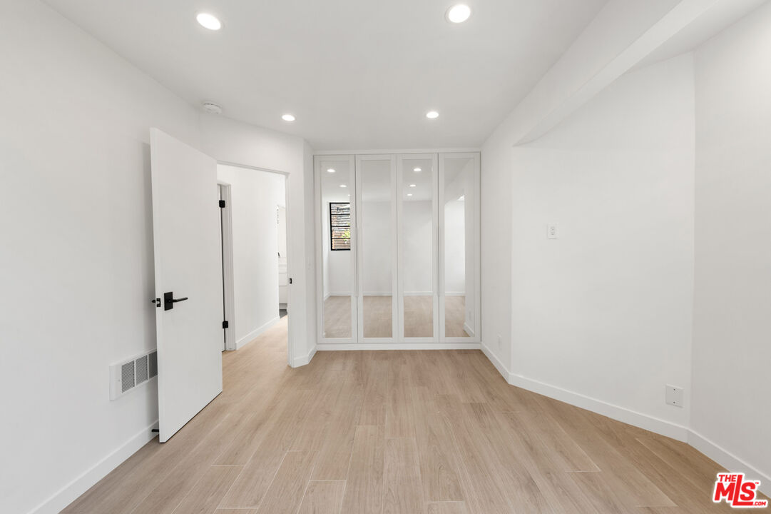 29233 Heathercliff Road, Unit 4 Malibu, CA 90265 - Photo 17 of 20 a view of wooden floor