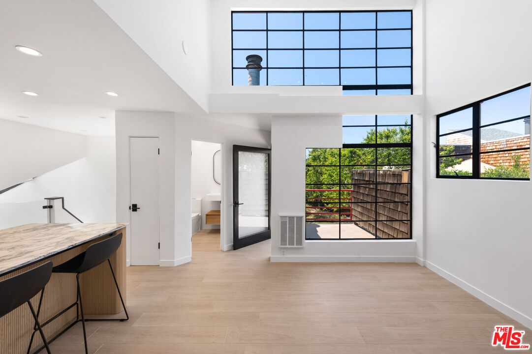 29233 Heathercliff Road, Unit 4 Malibu, CA 90265 - Photo 3 of 20 a view of an empty room