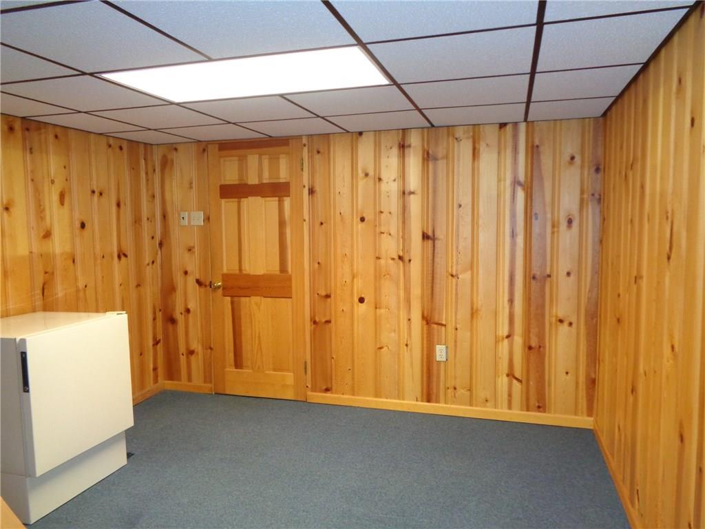 120 KIngs Road Braddock Hills, PA 15221 - Photo 13 of 16 Game Room