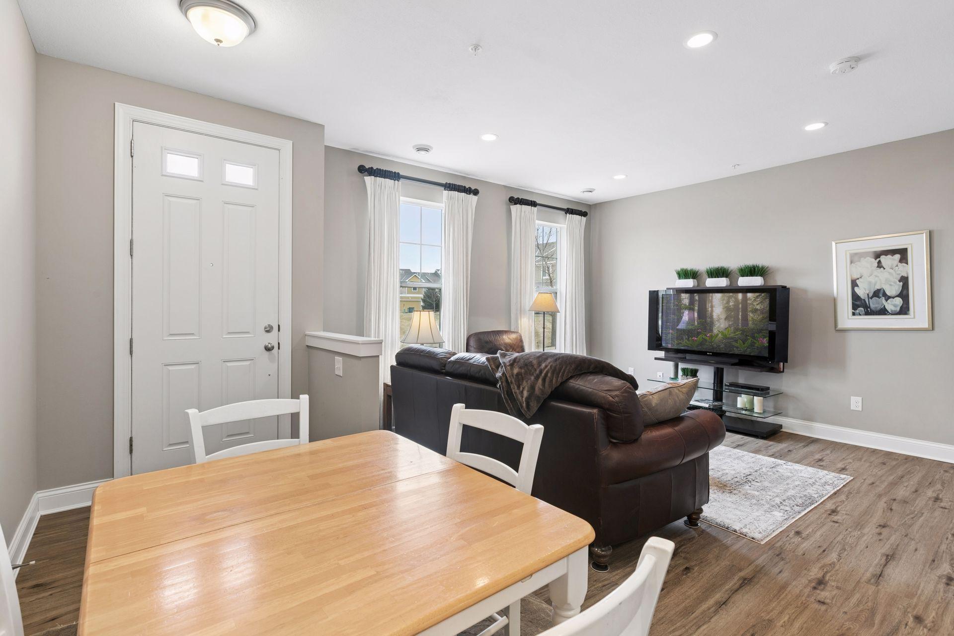 8414 Hemlock Lane North Maple Grove, MN 55369 - Photo 7 of 39