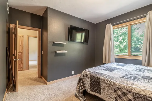 $585,000 | 124 Jay Street, Le Sueur, MN 56058