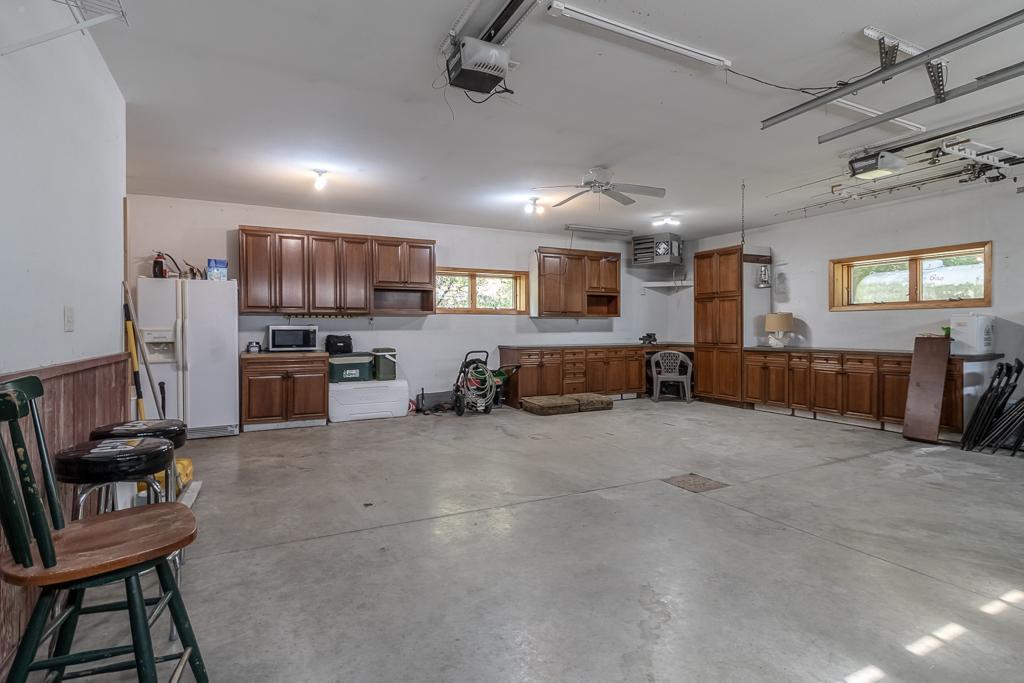 124 Jay Street Le Sueur, MN 56058 - Photo 47 of 57