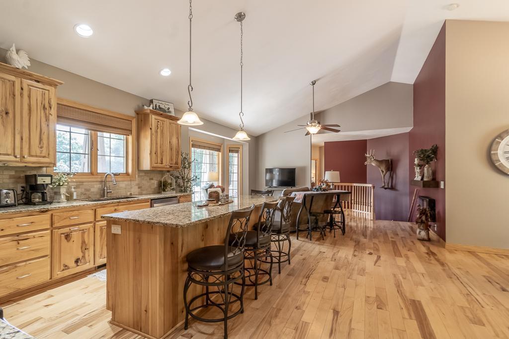 124 Jay Street Le Sueur, MN 56058 - Photo 10 of 57