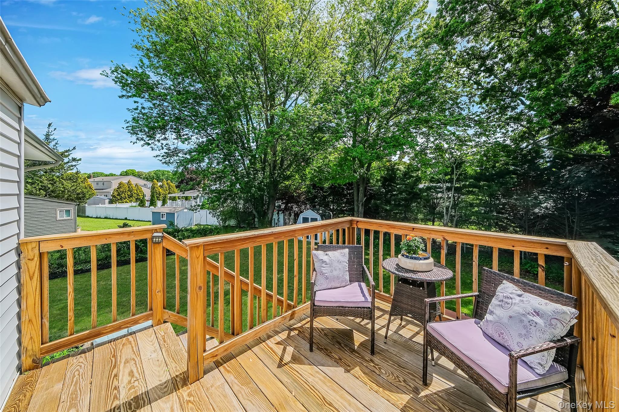 103 Stephen Road Bayport, NY 11705 - Photo 30 of 41