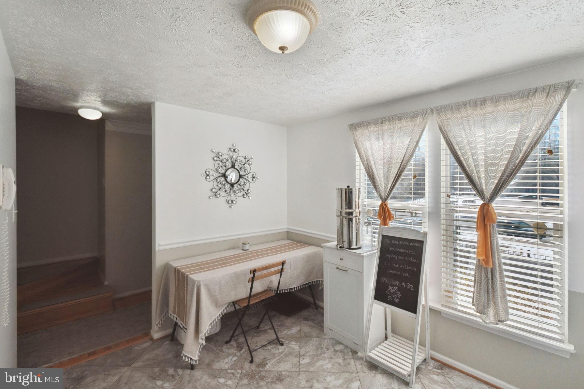 15057 Mill Spring Drive Dumfries, VA 22025 - Photo 6 of 21