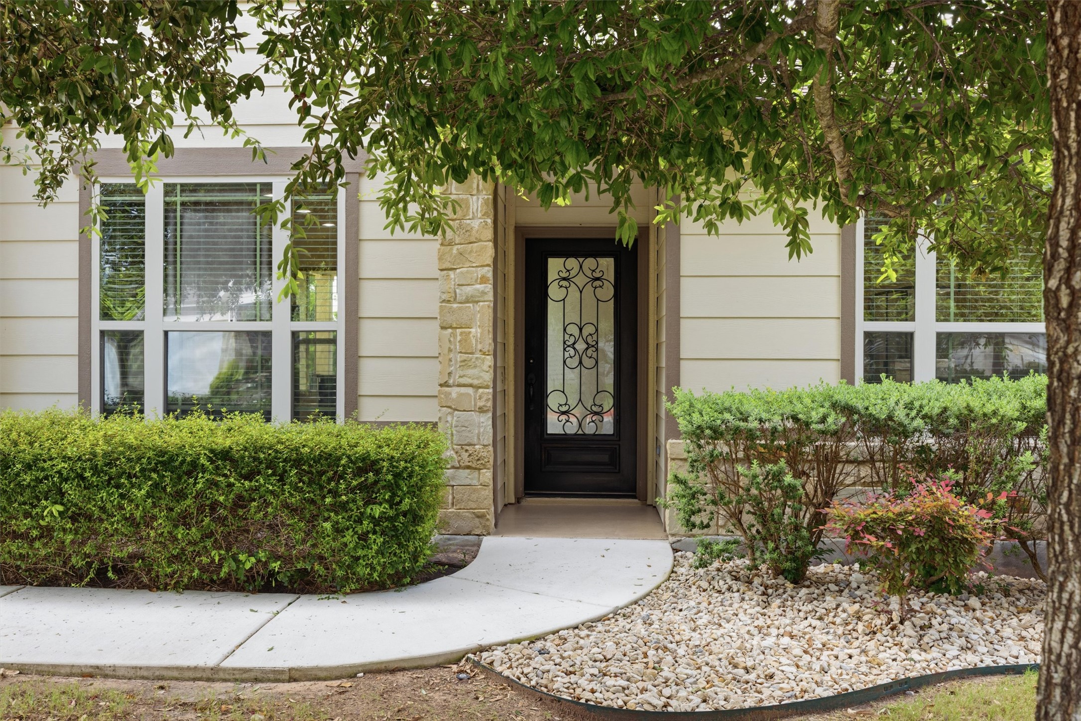 9507 McKnight Loop, Unit 13 Austin, TX 78717 - Photo 2 of 40