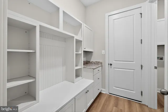 $874,990 | 33802 Joel Lane, Lewes, DE 19958