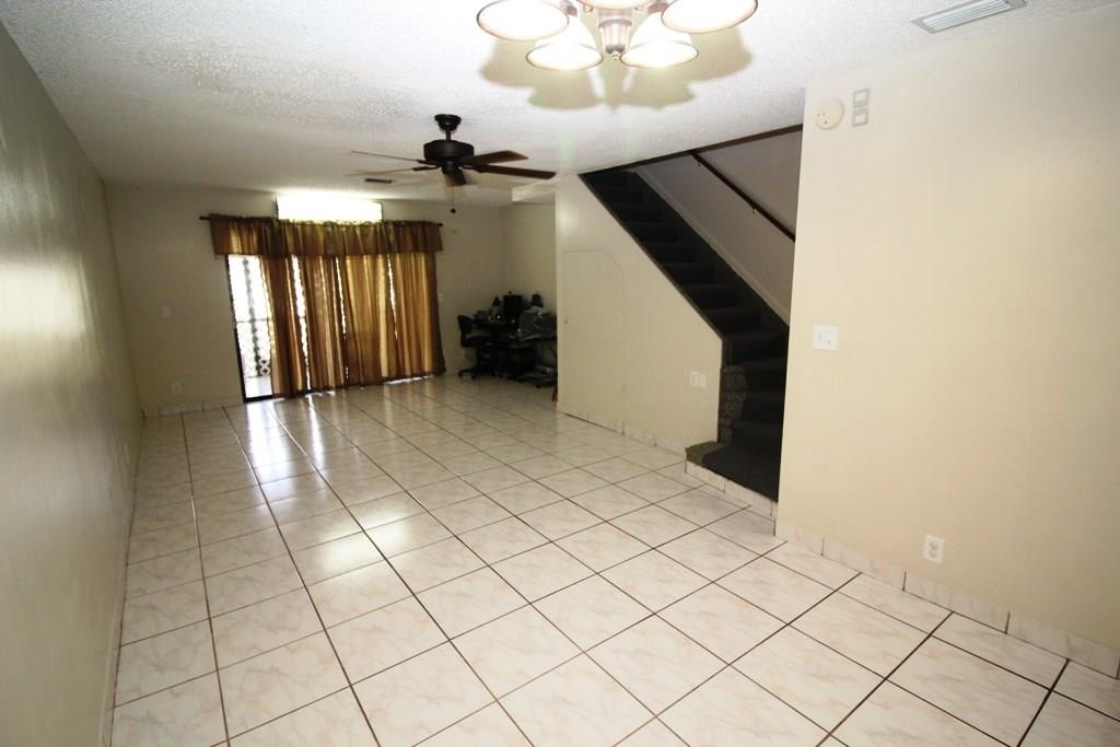 10904 West Sample Road, Unit C4 Coral Springs, FL 33065 - Photo 5 of 14 Photo 5