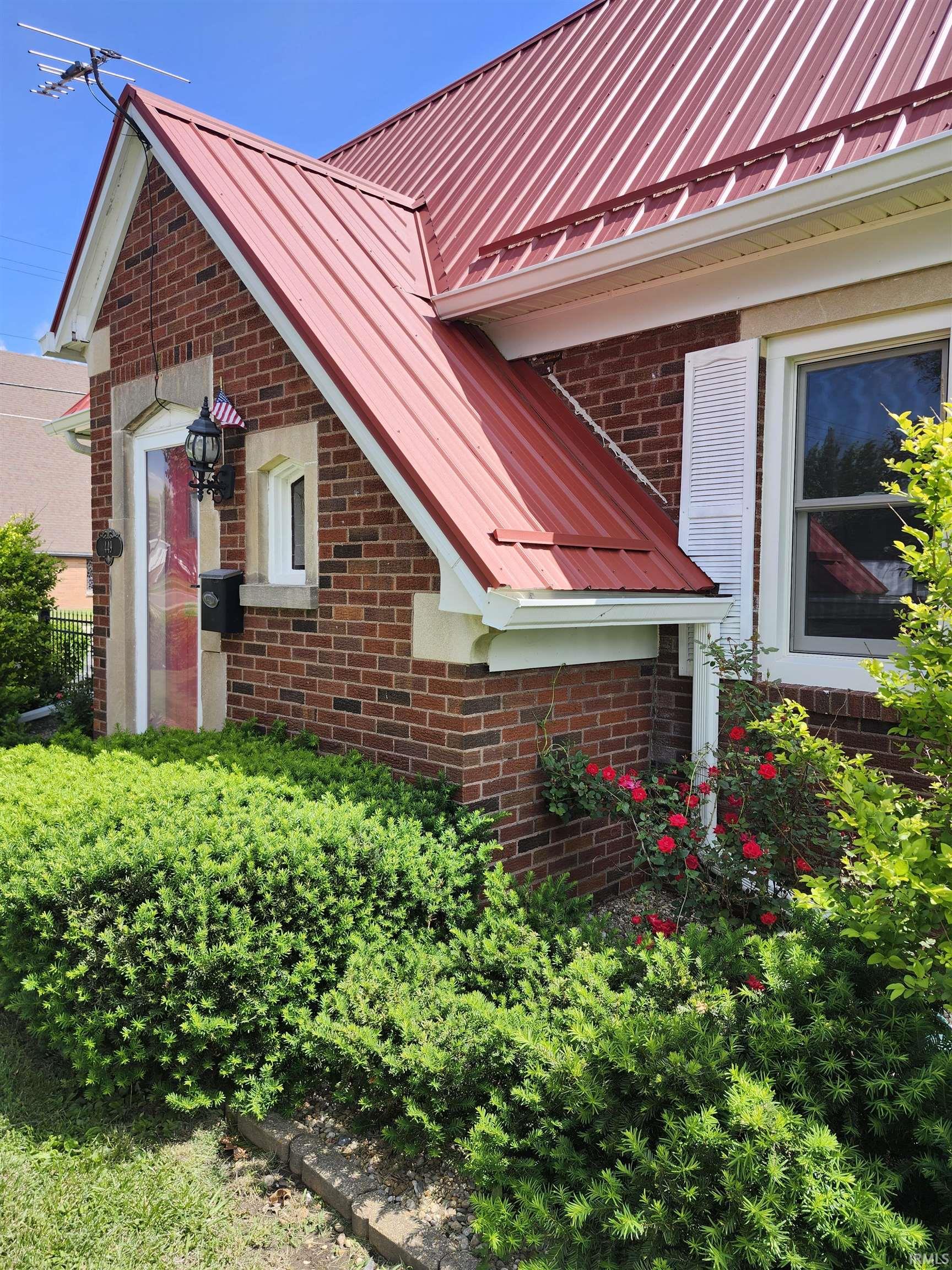 449 4th Street Northeast Linton, IN 47441 - Photo 12 of 36