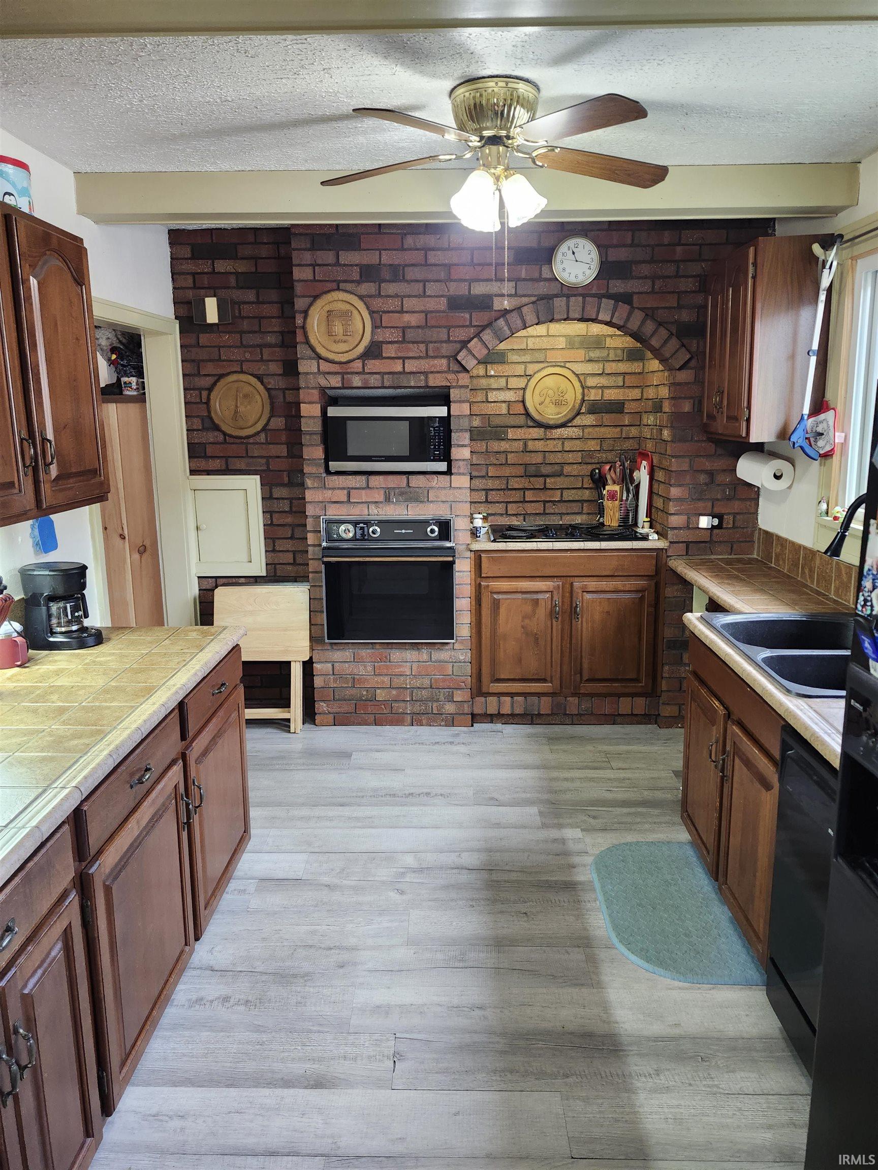 449 4th Street Northeast Linton, IN 47441 - Photo 21 of 36