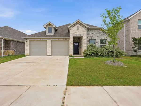 $2,500 | 410 Dempsey Drive, McKinney, TX 75071