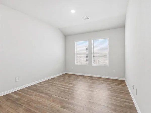 $2,500 | 410 Dempsey Drive, McKinney, TX 75071