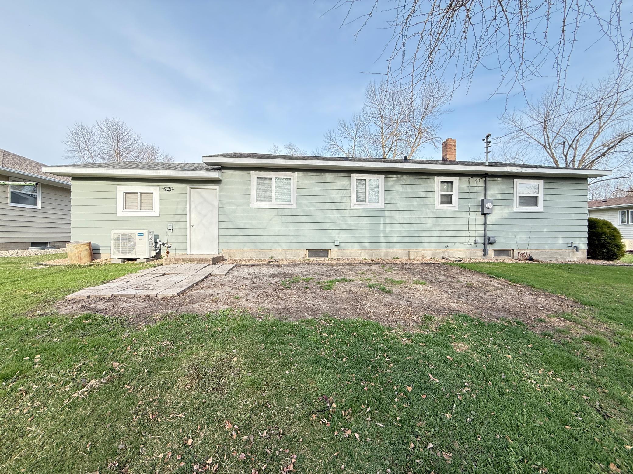 413 South 13th Street Montevideo, MN 56265 - Photo 37 of 41