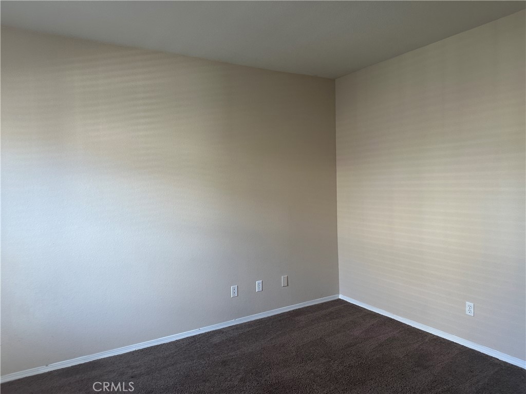 33955 Lily Road, Unit 86 Yucaipa, CA 92399 - Photo 3 of 31