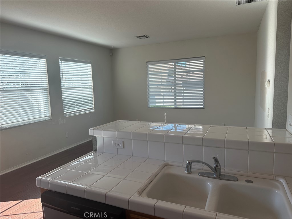 33955 Lily Road, Unit 86 Yucaipa, CA 92399 - Photo 6 of 31