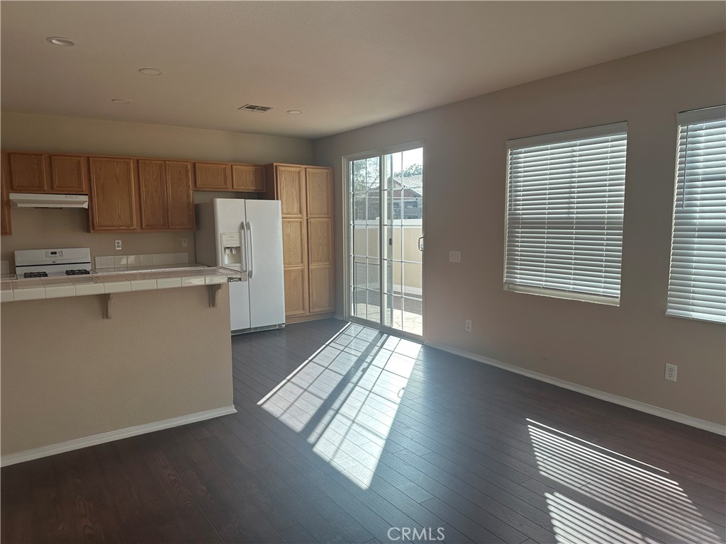 33955 Lily Road, Unit 86 Yucaipa, CA 92399 - Photo 7 of 31