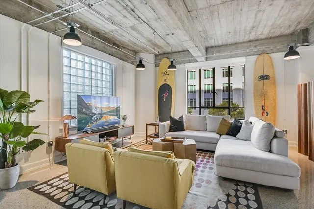 $599,000 | 710 Colorado Street, Unit 3B, Austin, TX 78701