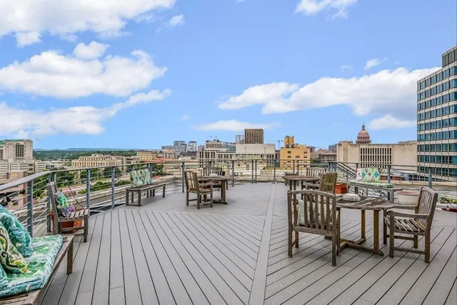 $599,000 | 710 Colorado Street, Unit 3B, Austin, TX 78701