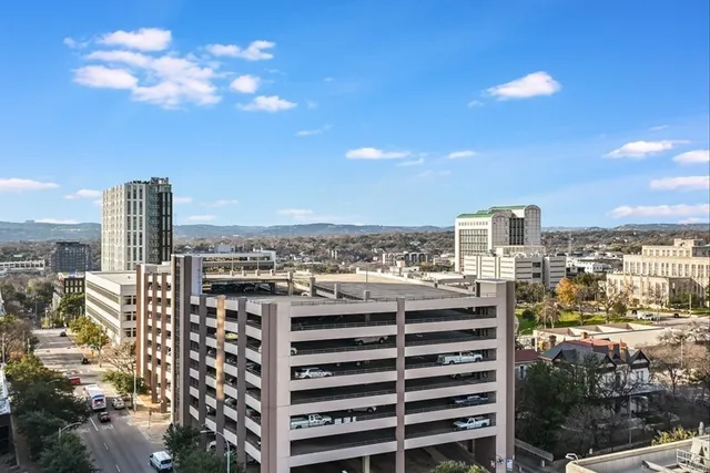 $599,000 | 710 Colorado Street, Unit 3B, Austin, TX 78701