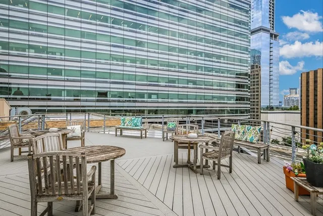 $599,000 | 710 Colorado Street, Unit 3B, Austin, TX 78701