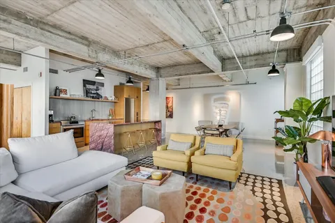 $599,000 | 710 Colorado Street, Unit 3B, Austin, TX 78701