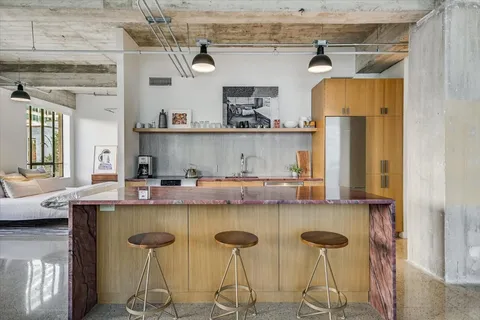 $599,000 | 710 Colorado Street, Unit 3B, Austin, TX 78701