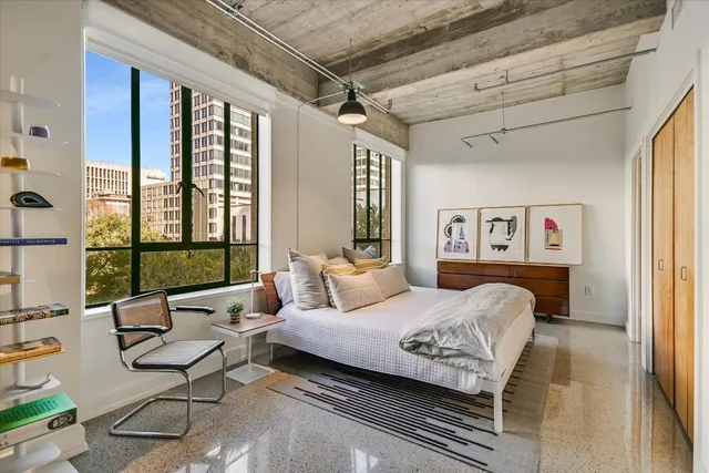 $599,000 | 710 Colorado Street, Unit 3B, Austin, TX 78701