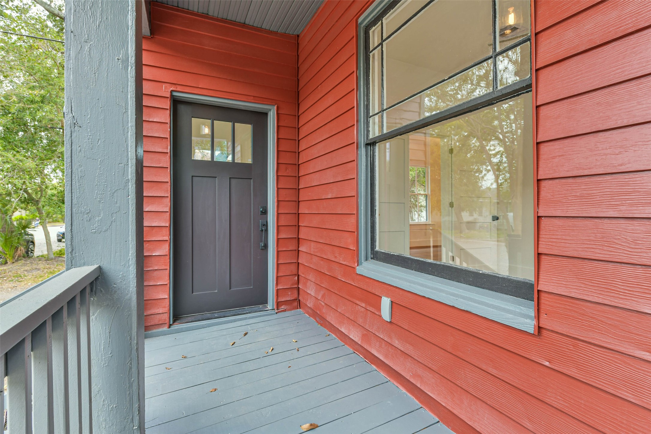 1616 38th Street Galveston, TX 77550 - Photo 5 of 26 a view of entrance door of the house