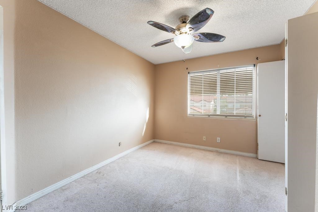 913 Wilson Cliffs Road Las Vegas, NV 89128 - Photo 26 of 33
