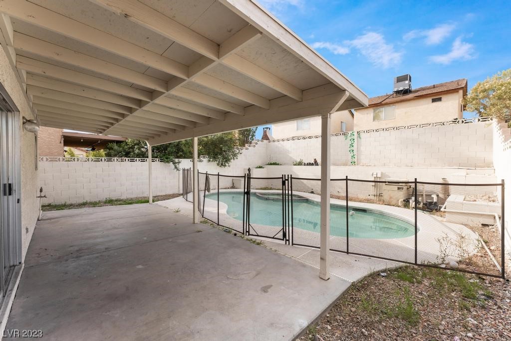 913 Wilson Cliffs Road Las Vegas, NV 89128 - Photo 30 of 33