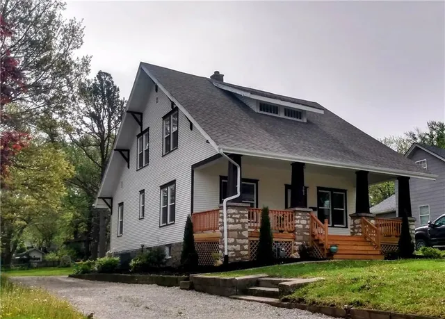 $264,000 | 507 North Pearl Street, Paola, KS 66071