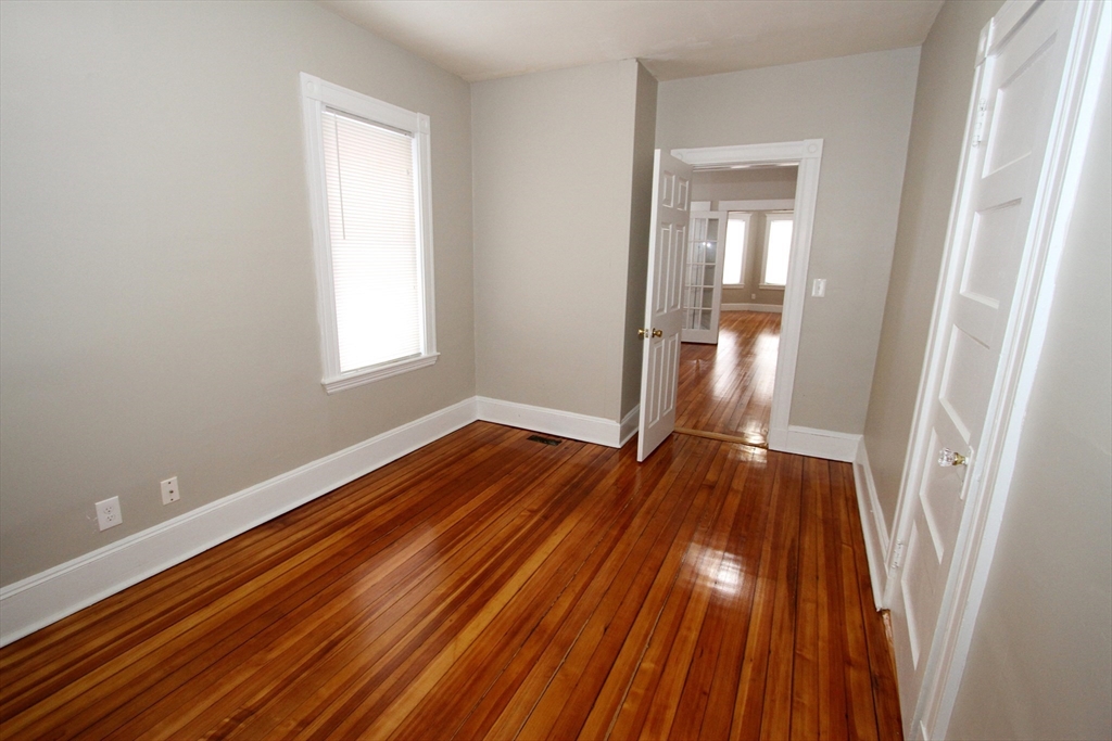 18 Howes Street, Unit 2 Boston, MA 02125 - Photo 18 of 19