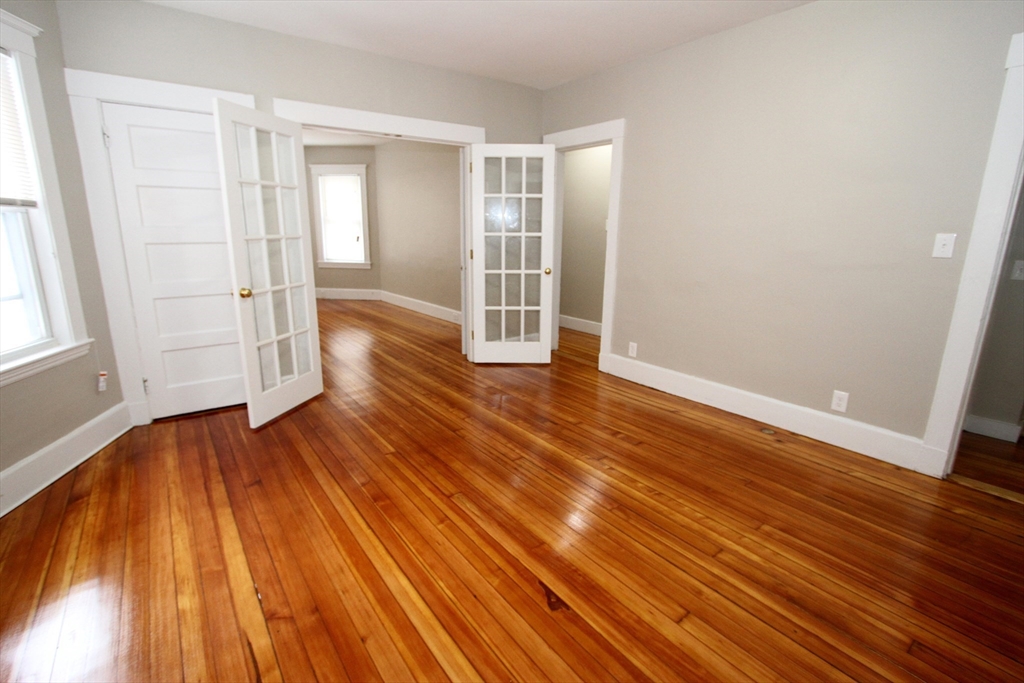 18 Howes Street, Unit 2 Boston, MA 02125 - Photo 8 of 19