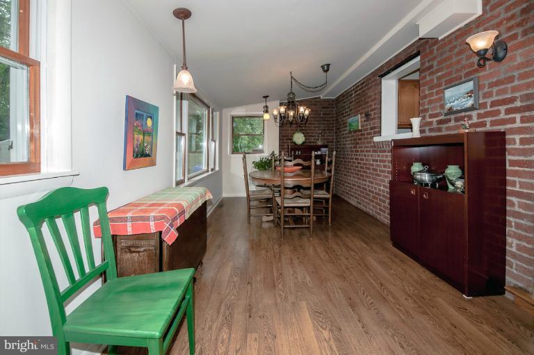 2424 Darrow Street Silver Spring, MD 20902 - Photo 24 of 28 Dining Room