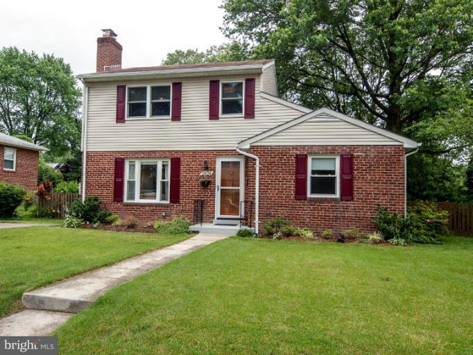 2424 Darrow Street Silver Spring, MD 20902 - Photo 28 of 28 Exterior (Front)