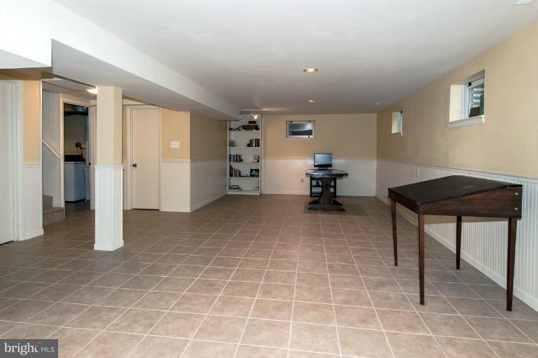 2424 Darrow Street Silver Spring, MD 20902 - Photo 10 of 28 Basement