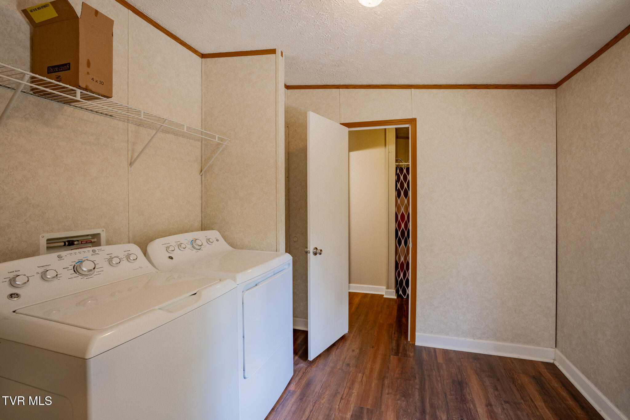 4035 Ridge Road Kingsport, TN 37660 - Photo 15 of 35 1R9A8663-HDR