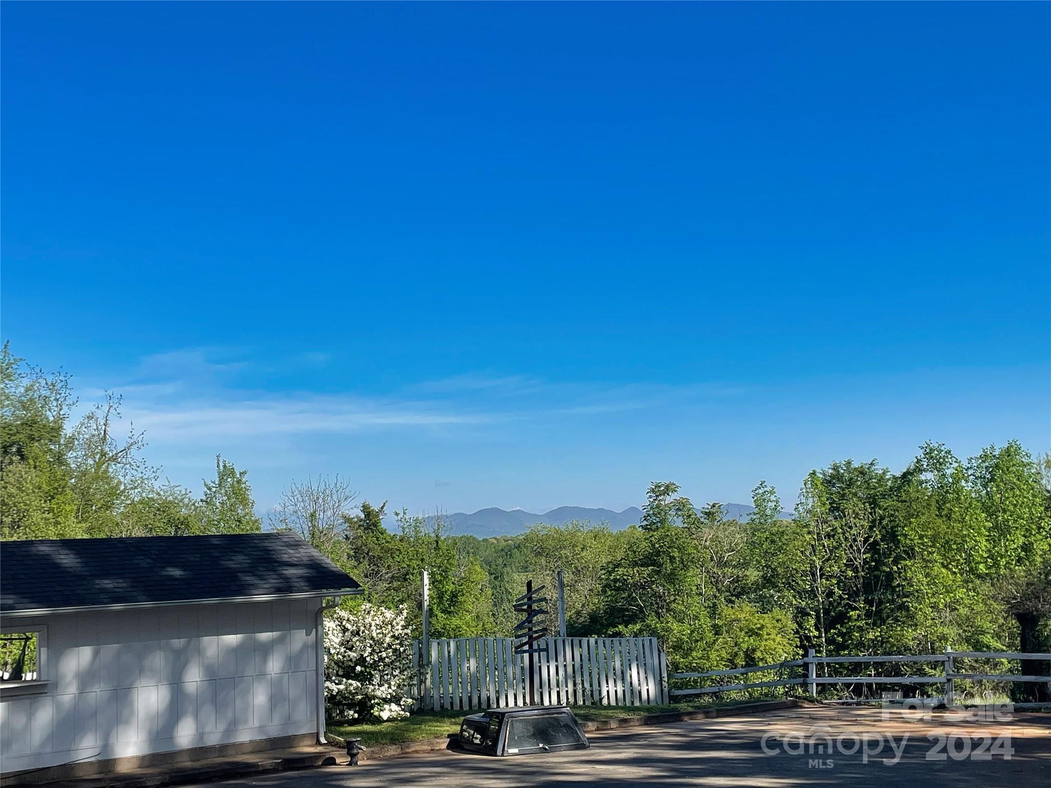 496 Chimney Rock Road Rutherfordton, NC 28139 - Photo 27 of 37 a view of a city