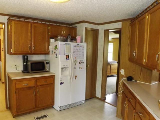 202 Mill Street Eagle River, WI 54521 - Photo 5 of 15 Gallery Image 5