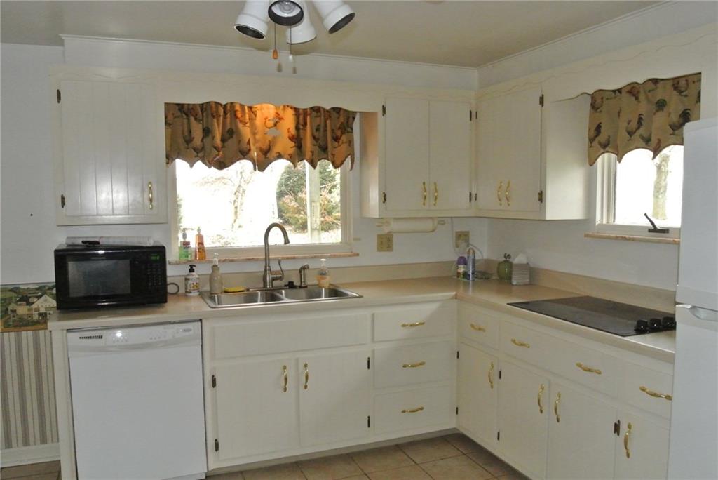 225 Pine Run Church Road Apollo, PA 15613 - Photo 17 of 24 Gallery Image 17