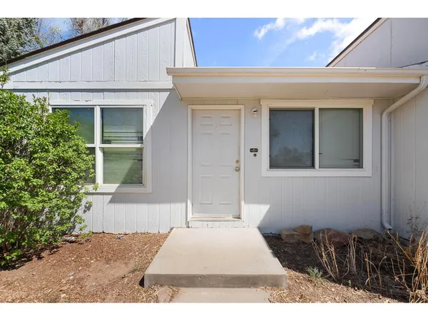$300,000 | 3500 Lilac Lane, Evans, CO 80620