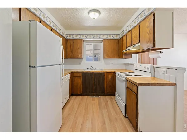 $300,000 | 3500 Lilac Lane, Evans, CO 80620