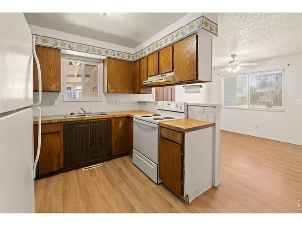$300,000 | 3500 Lilac Lane, Evans, CO 80620